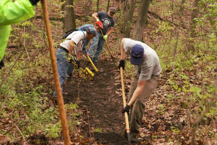 ORA volunteers digging in. Photo credit: First Impressions