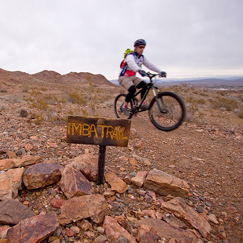 2010 Protecting national trails